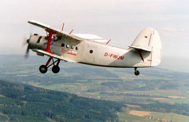 Double-Decker Antonow AN-2
