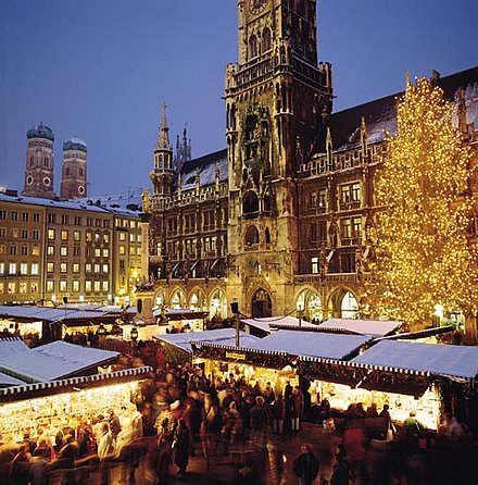 Christmas Market - Christkindlmarkt Marienplatz, Munich
